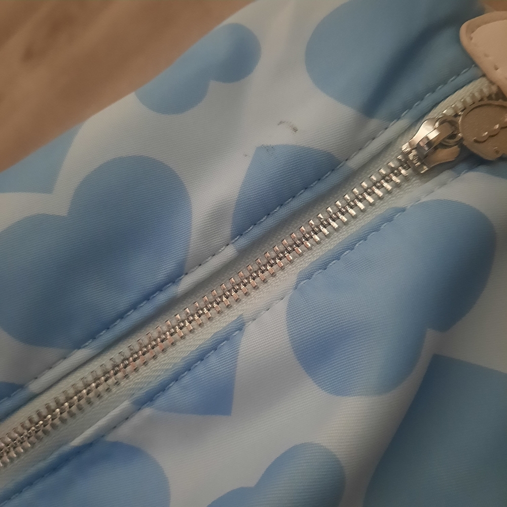 Hello Kitty Blue Heart Pattern Weekender Bag - image 4